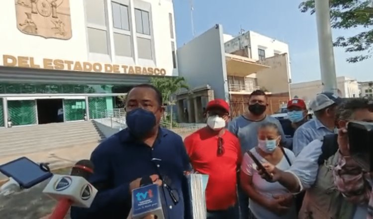 Habitantes de colonia irregular en Jalapa piden liberación de 600 títulos de propiedad
