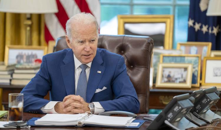 Firma Joe Biden medida histórica para el control de armas en EE. UU.