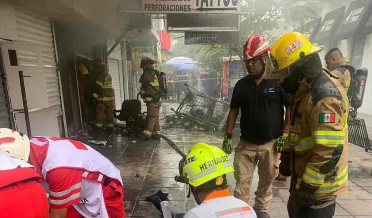 Se incendian departamentos en Monterrey, hay un muerto y 18 heridos