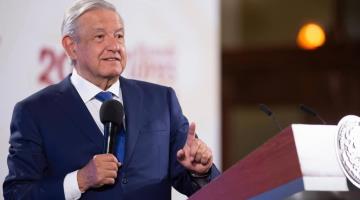 Pide AMLO transparentar contratos sobre vacunas COVID, pese a reserva de la Corte