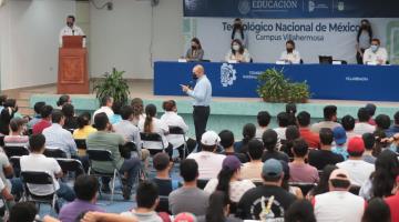 Busca Ayuntamiento de Centro concienciar a estudiantes con programa "Ley Olimpia"