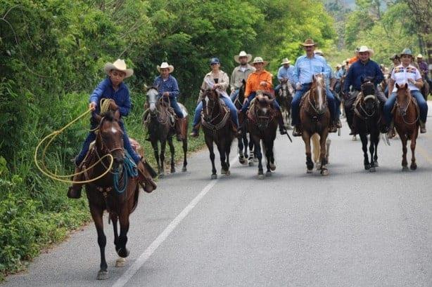 Impulsa alcaldesa iniciativa para declarar la cabalgata como Patrimonio Cultural Intangible