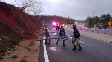 Se degrada Agatha a tormenta tropical tras tocar tierra en Oaxaca