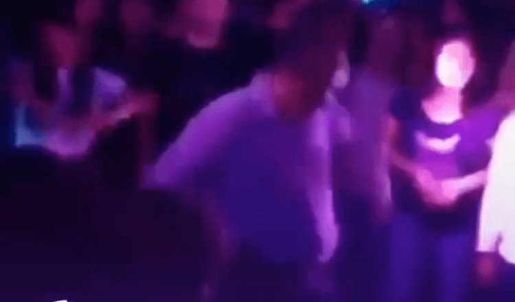 Internautas reviven video en el que presuntamente se ve a Calderón bailando en antro