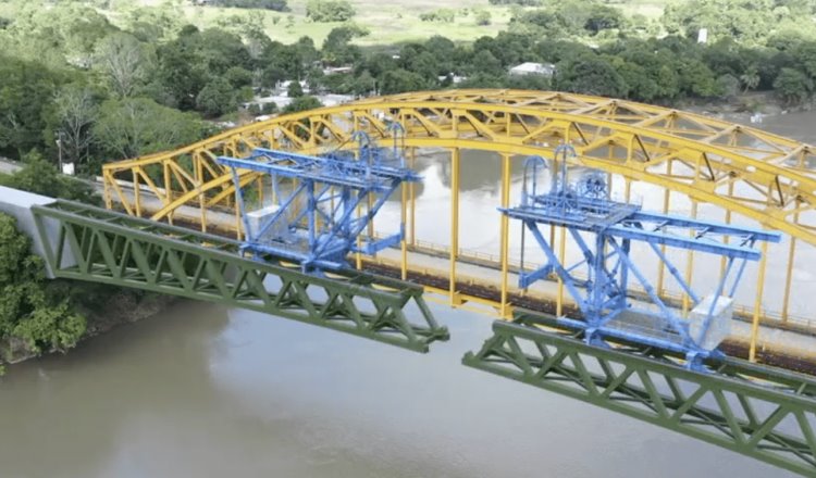 Presentan tecnología con la que se construirá vía del Tren Maya paralela a puente de Boca del Cerro