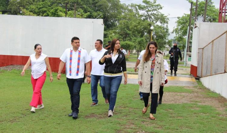 Inspecciona Ana Guevara infraestructura deportiva en 4 municipios de Tabasco