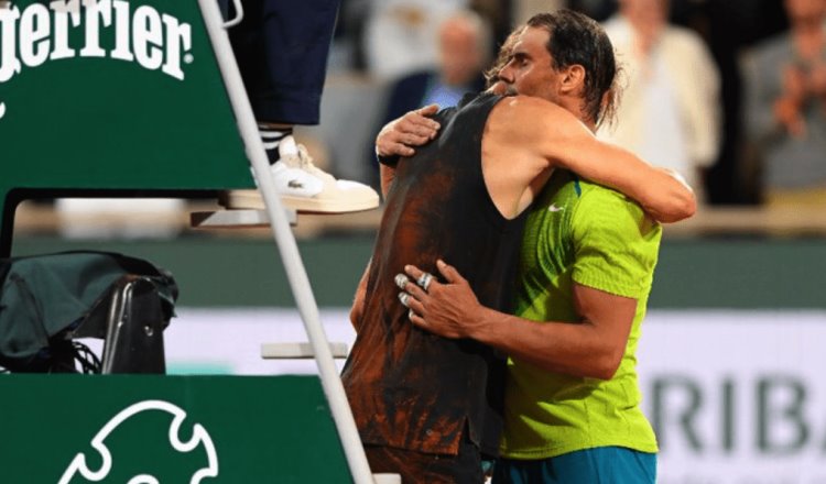 Avanza Nadal a final de Roland Garros tras lesión de Zverev