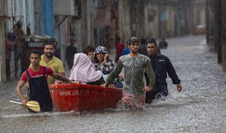 Lluvias dejan 750 casas dañadas en Cuba