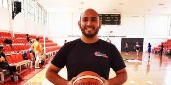 Christian Jáuregui, el primer tabasqueño árbitro de la Liga Nacional de Baloncesto Profesional Femenil