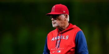 Tras 12 derrotas, cesan a Joe Maddon manager de los Angels