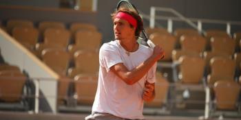 Zverev es operado exitosamente del tobillo tras duelo contra Nadal