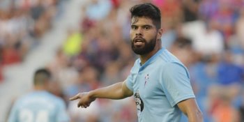 América buscaría repatriar a Néstor Araujo del Celta de Vigo