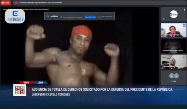 Video de ‘stripper’ se filtra durante audiencia virtual del presidente de Perú