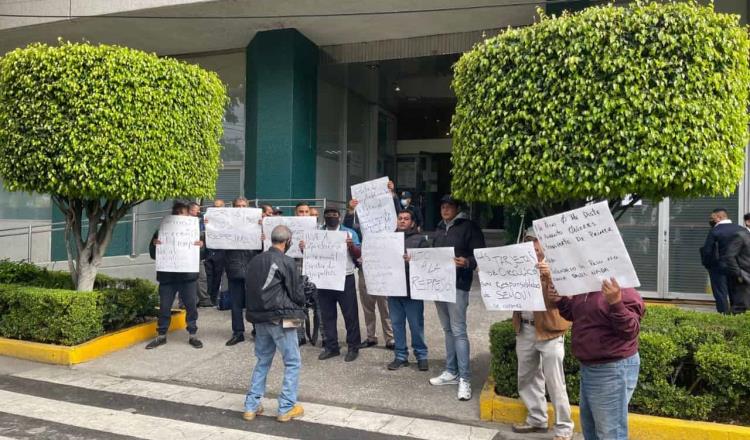 Protestan transportistas de CDMX por “abuso” en operativos
