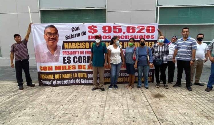 Con protesta exigen terminar con ‘parálisis’ en Tribunal de Conciliación y Arbitraje