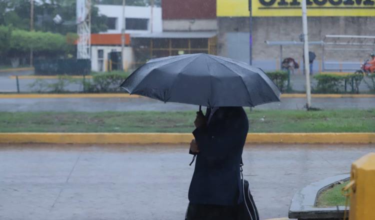 ¡No guardes el paraguas! Se esperan lluvias para las próximas horas en Tabasco