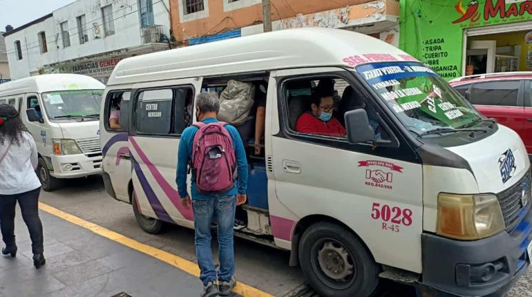 Gobierno "gasta más en pintar bardas" que en ayudar a la gente: PRD