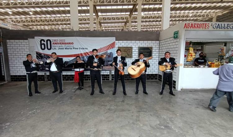 Celebran a Villahermosa con mariachis y poesía en los mercados