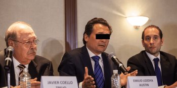 Exabogados de Lozoya lo acusan de deberles 25 millones de pesos