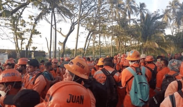 Despiden a 200 trabajadores de la refinería de Dos Bocas; señalan que es injustificado