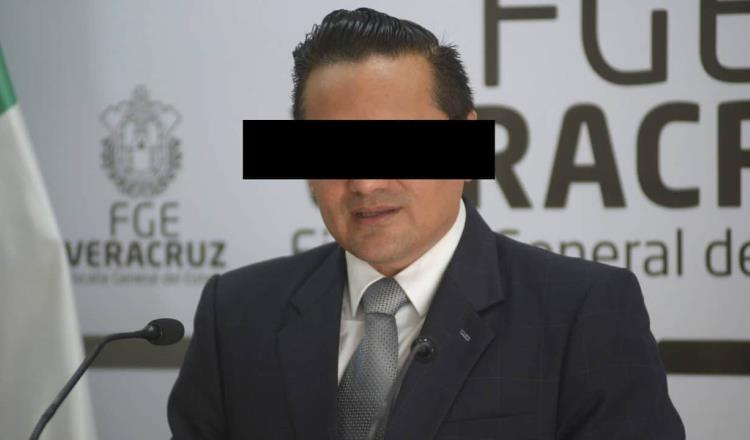 Vinculan a proceso a exfiscal de Veracruz, Jorge Winckler