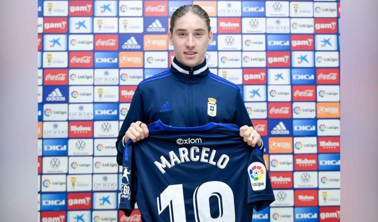 El mexicano Marcelo Flores se presenta como nuevo cuadro del Real Oviedo