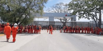 De nueva cuenta protestan trabajadores de Gusan, Samsung; argumentan despidos sin liquidación en la refinería