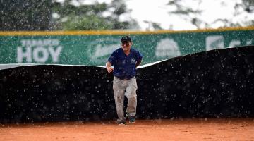 Suspenden doble cartelera de Olmecas por lluvias en Macuspana