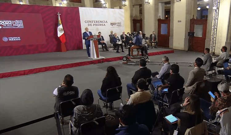 No se han detenido las denuncias, dice AMLO sobre acusaciones contra Peña Nieto 