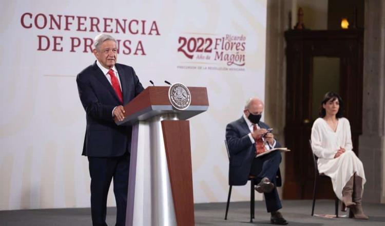 “La autoridad tiene que resolverlo”: AMLO sobre acusaciones de ‘La reina del Pacífico’ contra Calderón