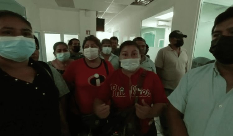 Locatarios de Ocuiltzapotlán exigen operativo contra ambulantes en la zona