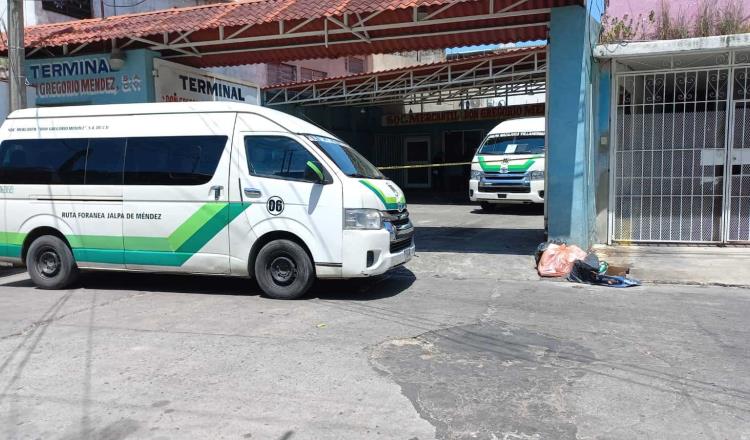 Muere mujer en terminal de combis en Villahermosa