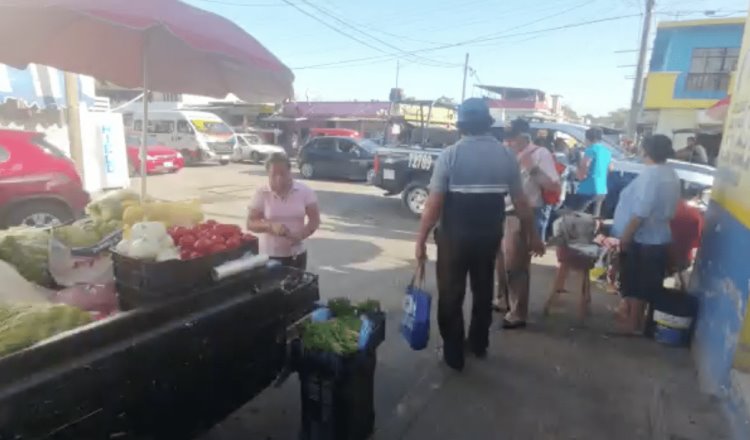 Insisten ambulantes en corrupción durante entrega de locales en mercado de Villa Ocuiltzapotlán