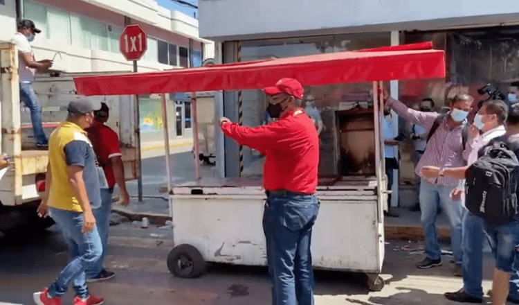 Pandemia dispara ambulantaje en Centro; Ayuntamiento perfila proyecto para agruparlos