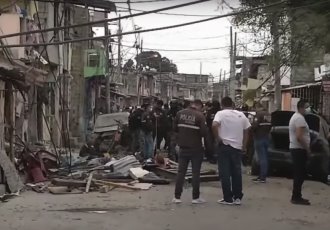 Atentado con explosivos deja al menos 5 muertos en Ecuador