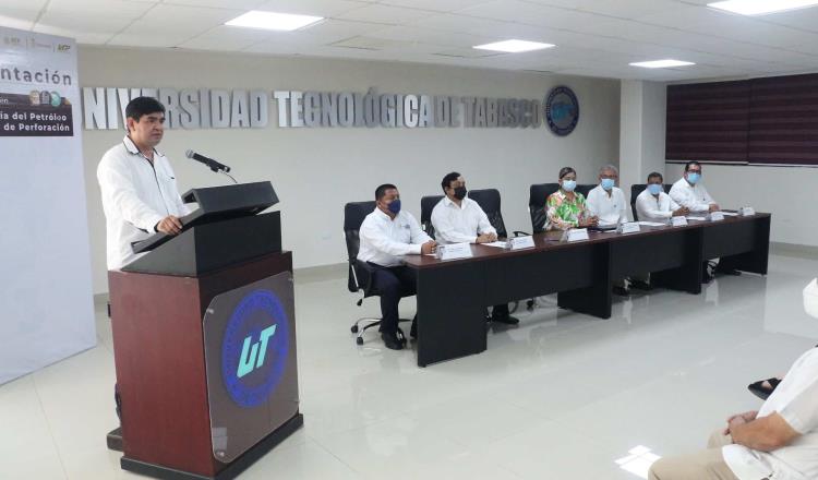 UTTAB preparará capital humano para refinería Olmeca; lanza maestría de petróleo
