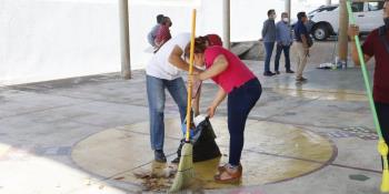 Convoca gobierno de Centro a sumarse a limpieza de escuelas previo al inicio del ciclo escolar