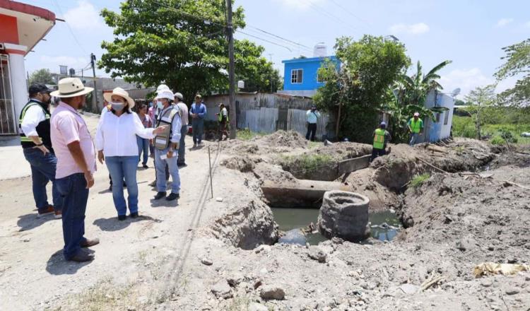 Supervisa YOH obras de pavimentación y drenaje, en Villa Ocuiltzapotlán y colonia Pino Suárez