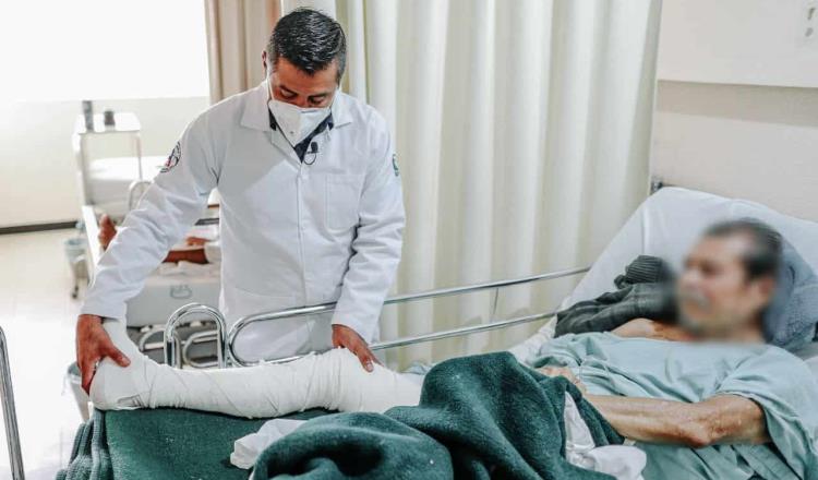 Especialistas en Chiapas salvan piernas de “abuelito” con bypass femoral