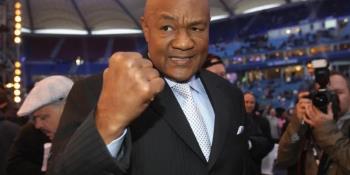 George Foreman es señalado por violación sexual