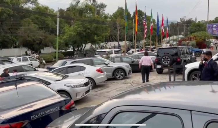 Reportan amenazan de bomba en asamblea de Morena en Morelos