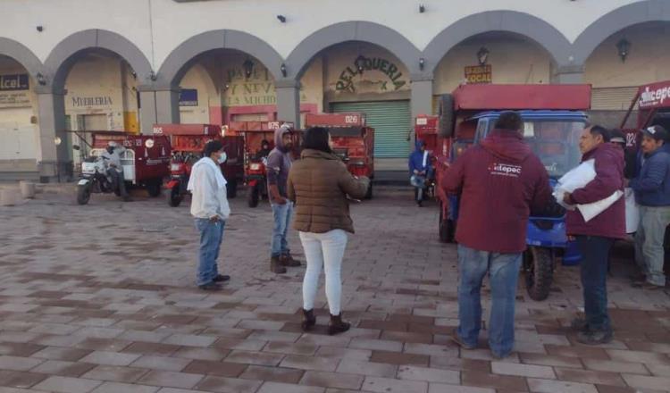 Prohíben uso de caballos, mulas y burros para jalar carretas de basura en Tultepec