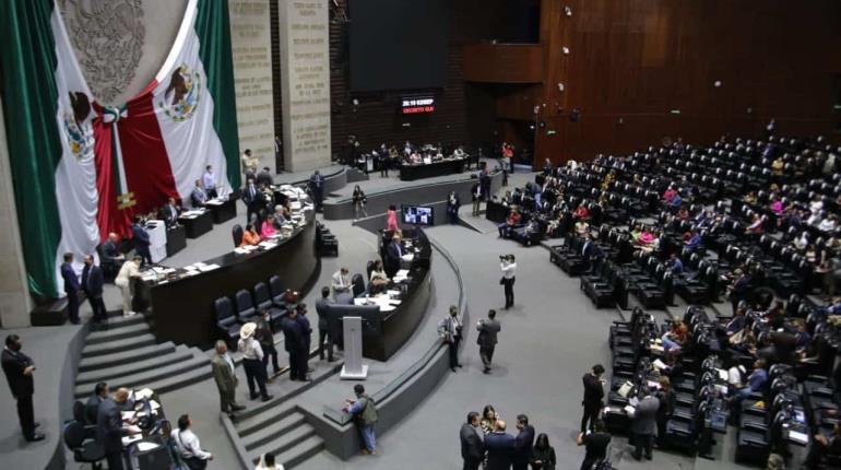 Vía "fast track", Morena y aliados avalan "Plan B" de reforma electoral de AMLO