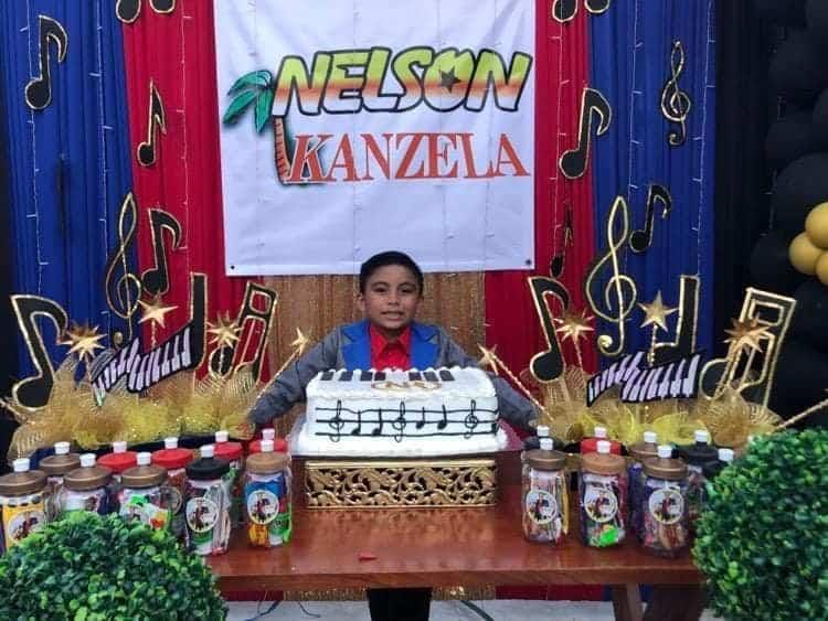 Niño se viraliza al realizar su fiesta con temática de Nelson Kanzela