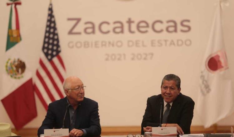 Se reúnen Ken Salazar y David Monreal para revisar temas de seguridad en Zacatecas