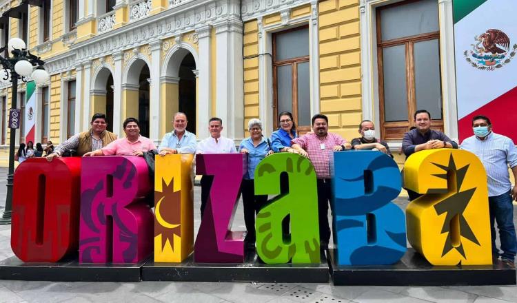 Alcaldes de Tabasco interesados en Pueblos Mágicos visitan Orizaba para intercambiar experiencias de turismo
