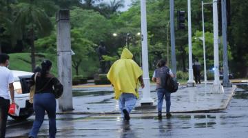 Remanentes de "Lester" dejarán lluvias en Tabasco para este domingo, informa Conagua