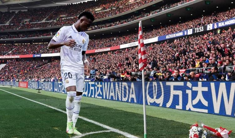 Atlético de Madrid condena cánticos racistas hacia Vinicius