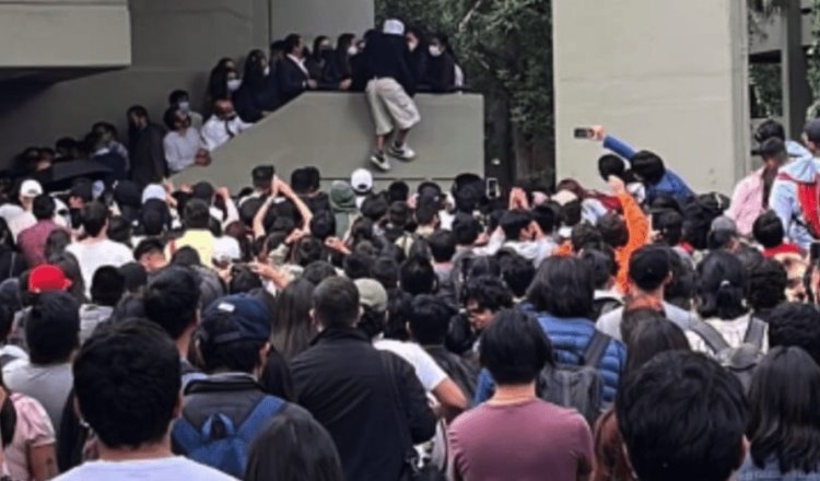 Se van a paro estudiantes de FES Acatlán y Prepa 5 de la UNAM