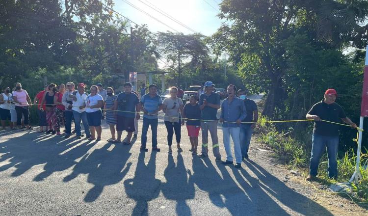 Bloquean entrada a Medellín y Pigua, piden reparación de sus calles